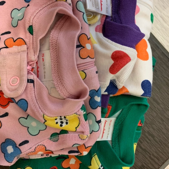 Hanna Andersson baby pajamas - Picture 2 of 5